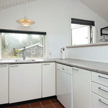 Three-bedroom Holiday In Norre Nebel 1 Hébergement de vacances *