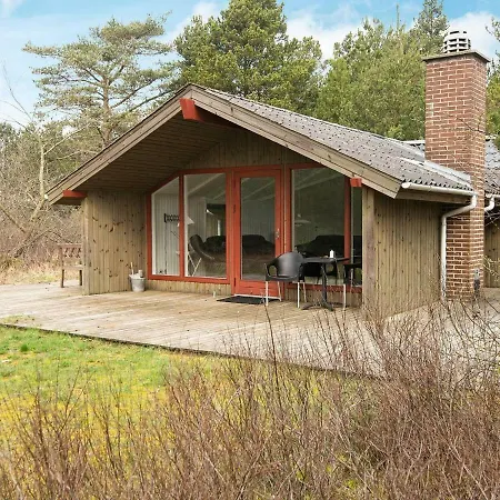 Hébergement de vacances Three-bedroom Holiday In Norre Nebel 1